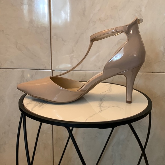 Jones New York Shoes - Jones New York Heels